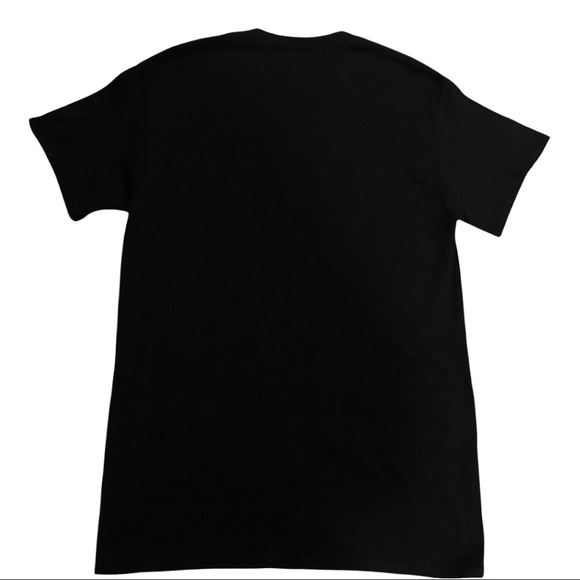 GILDAN T-shirt “BLACK EVERYTHING” Fist Black Red & Green Size S Unisex NWOT - Picture 2 of 3